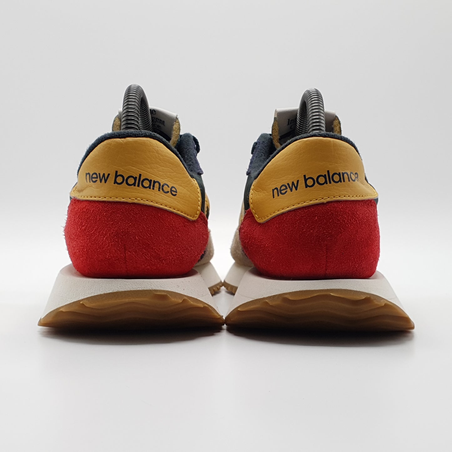 New Balance 237 trainers