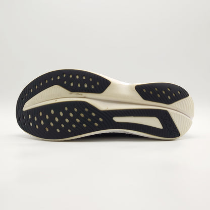 Hoka One One Mach 6