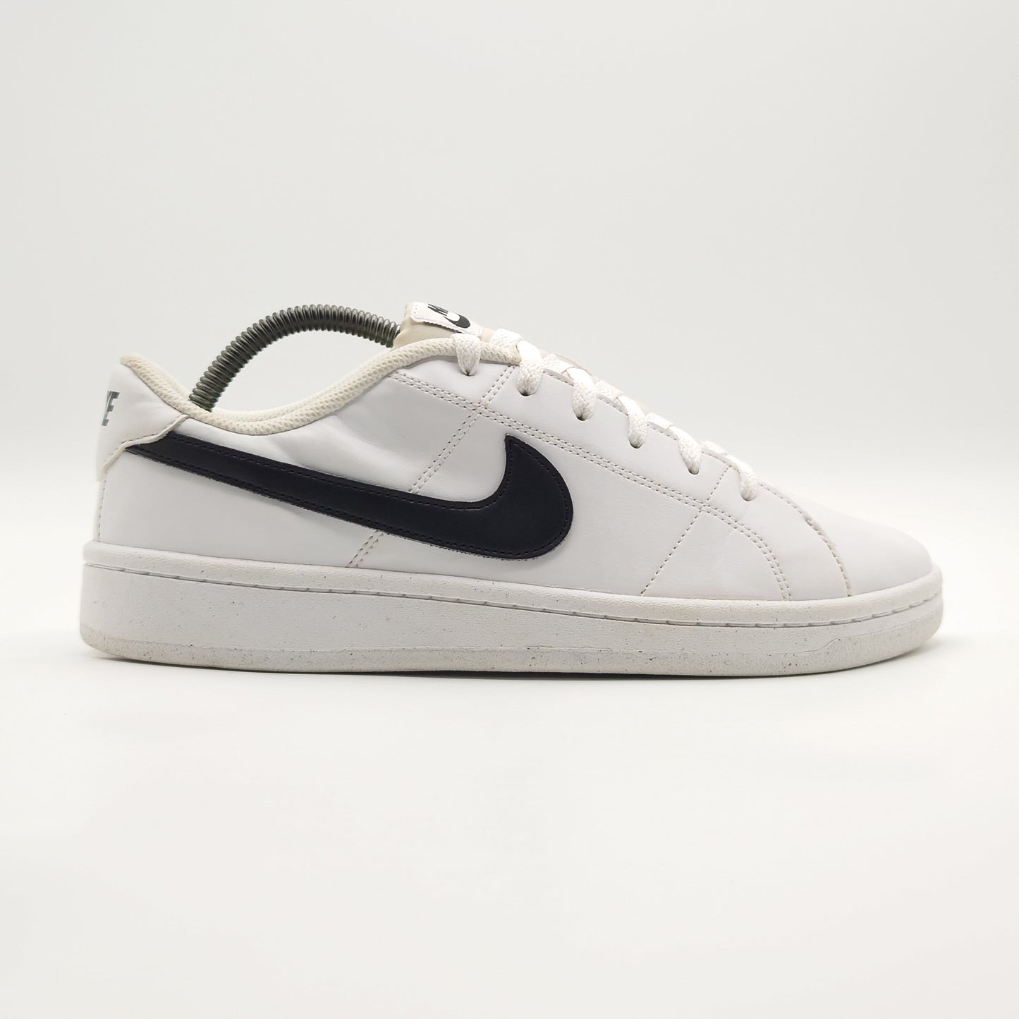 Nike Court Royale 2