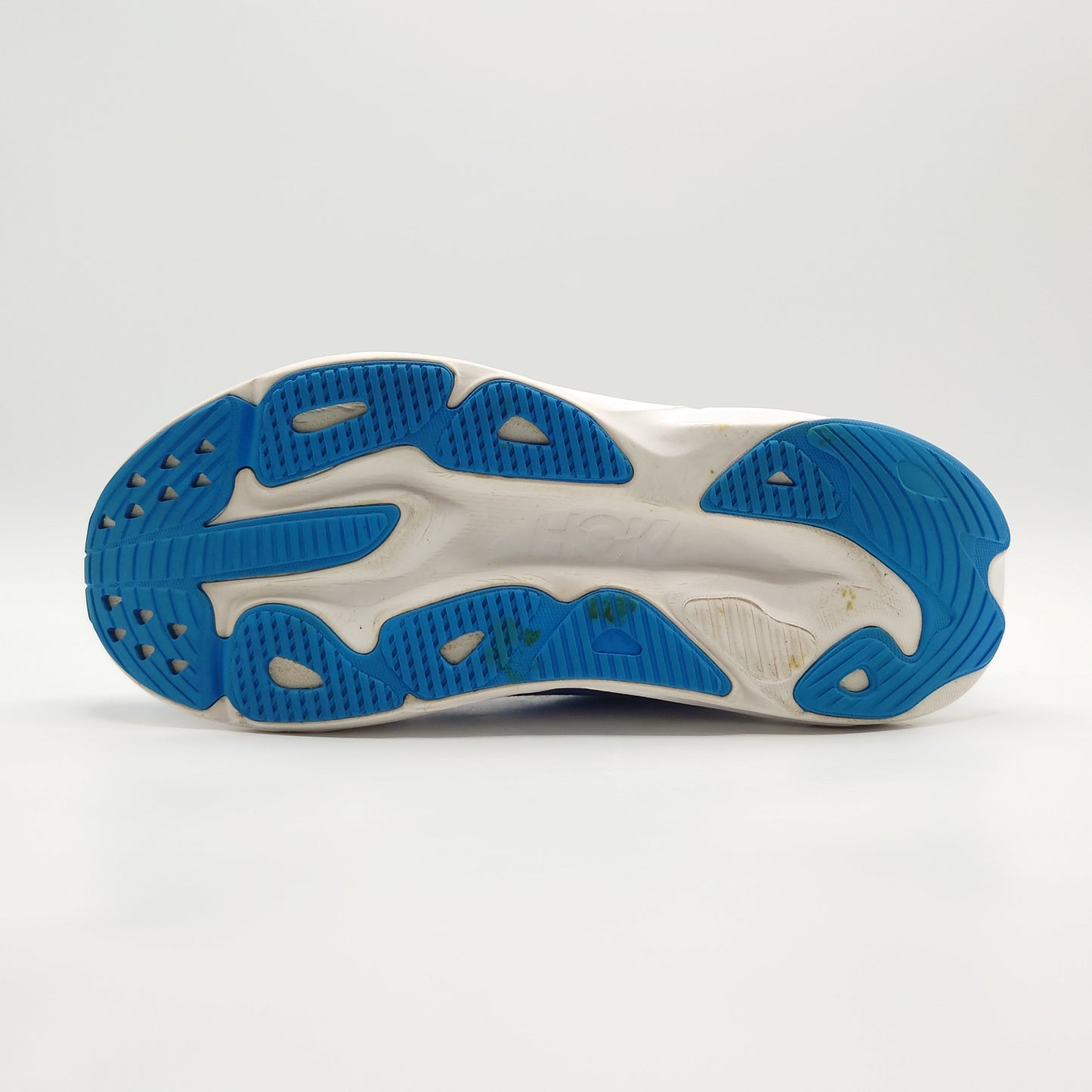 Hoka One One Skyflow
