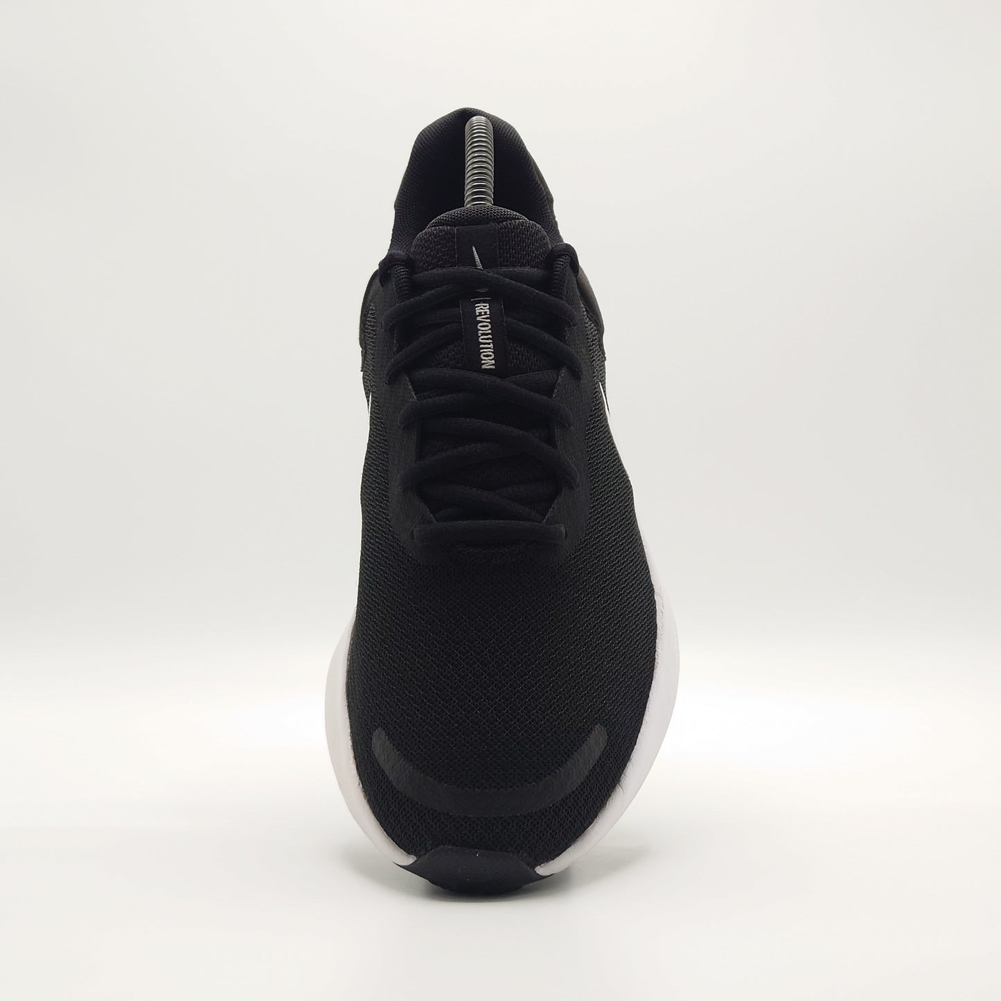 Nike Revolution 7