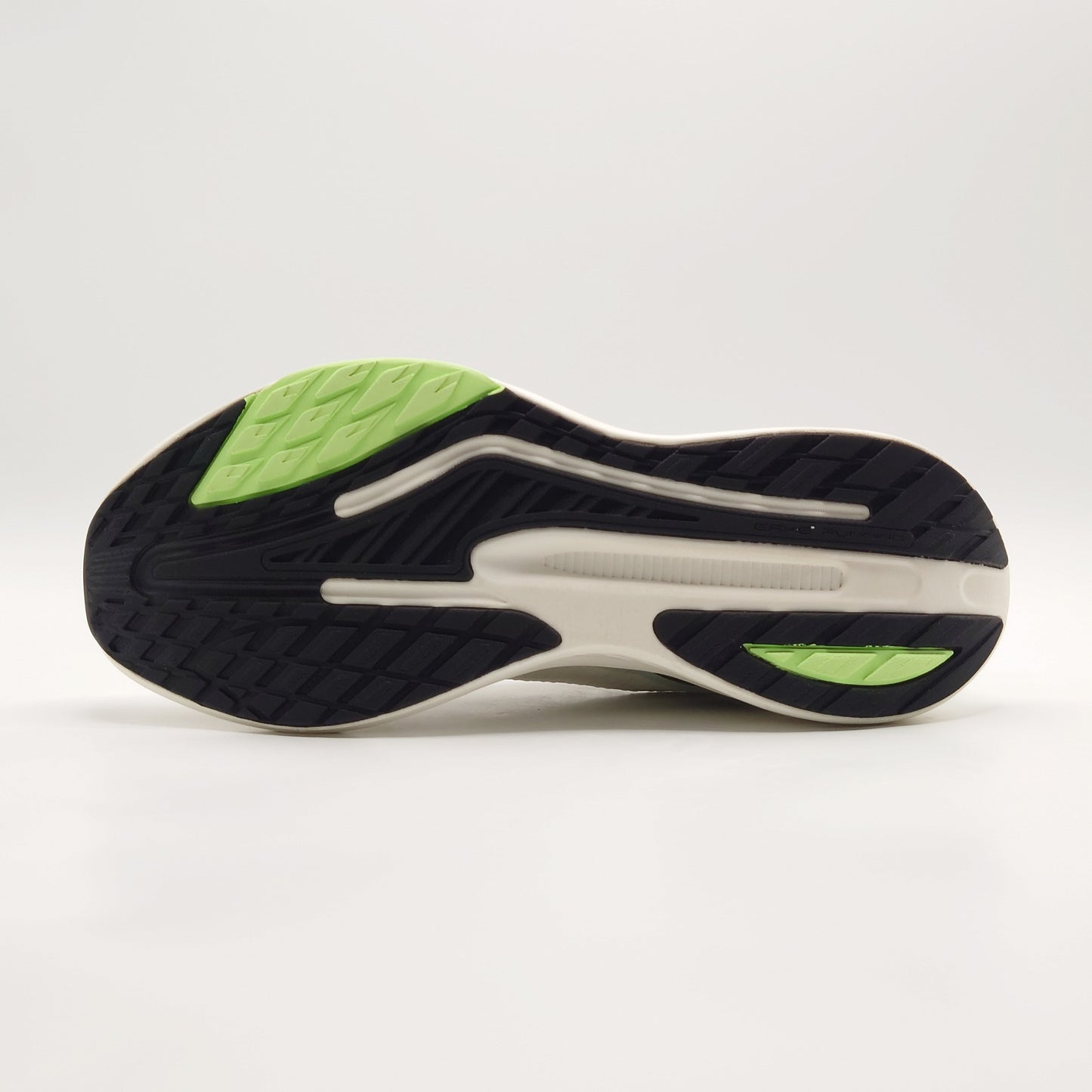 Erke Abrasion Resistant Low-top Running
