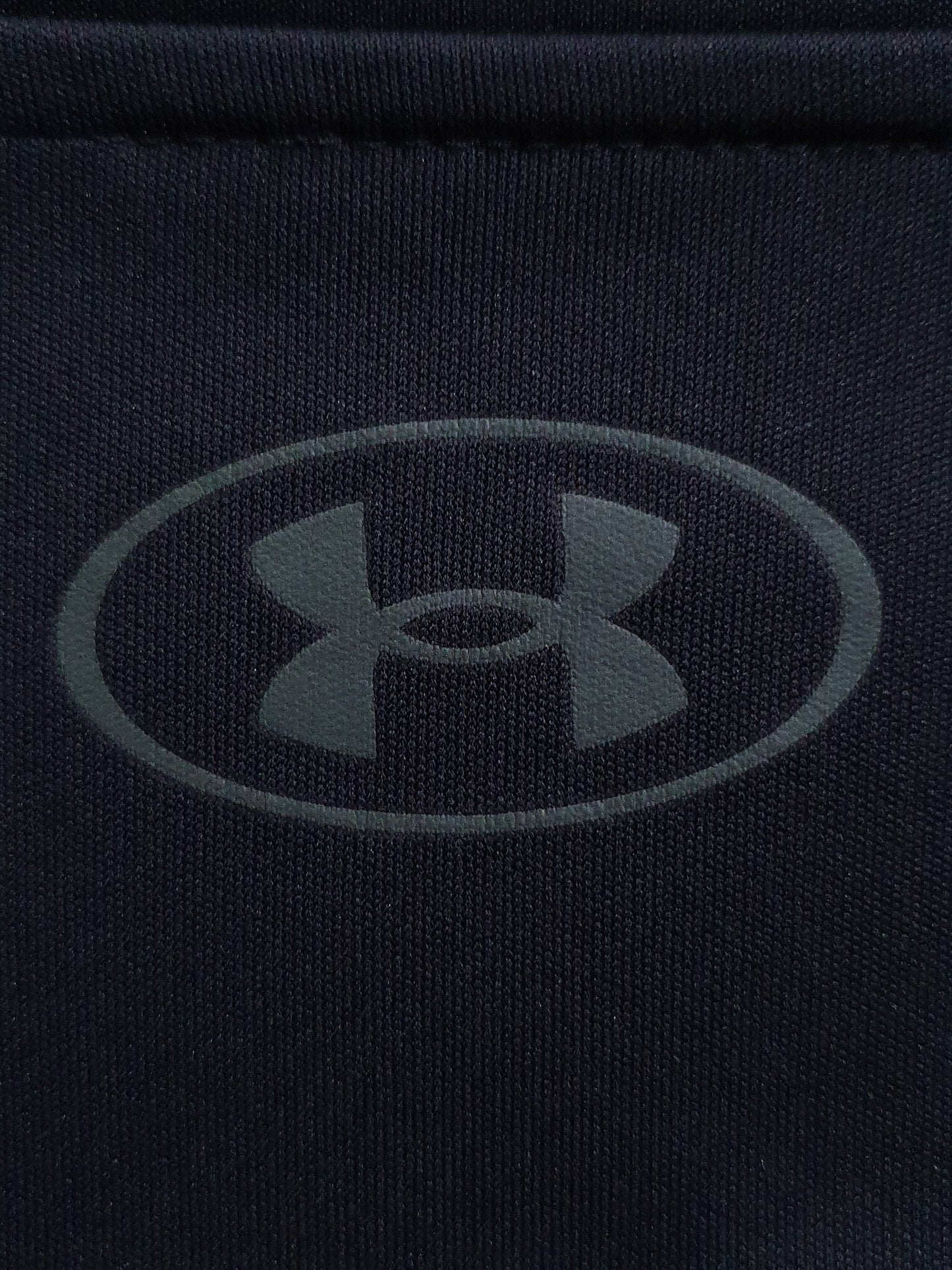 Under Armour performance graphic box logo