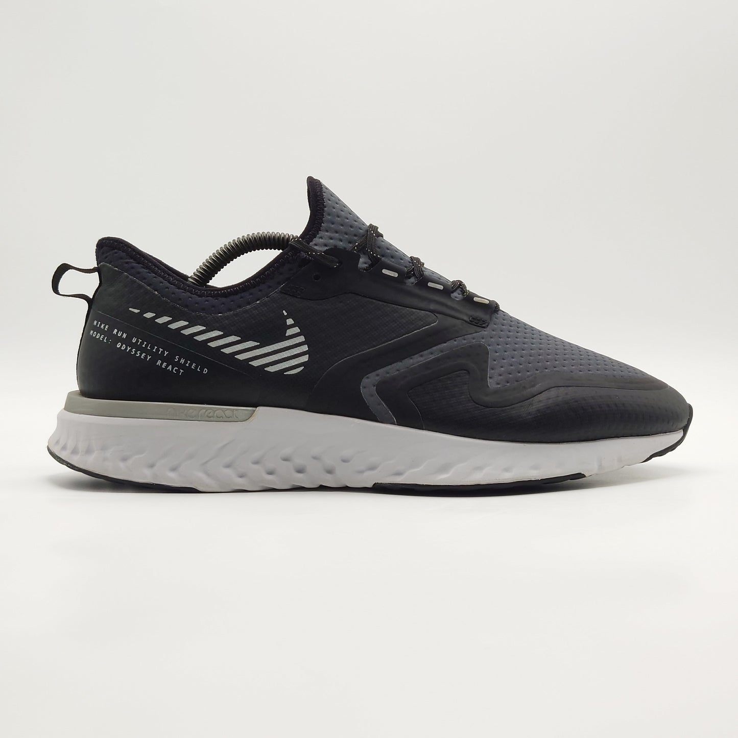 Nike Odyssey React Shield 2