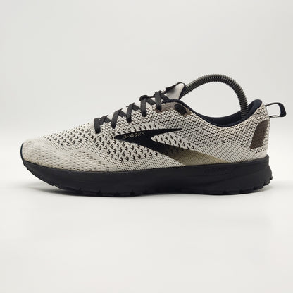 Brooks Revel 4