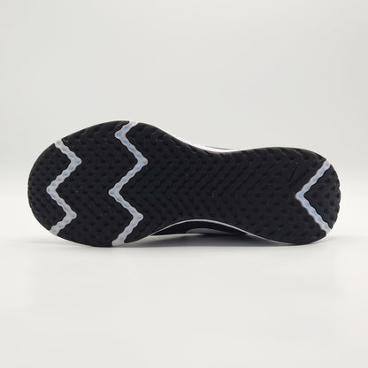 Nike Revolution 5
