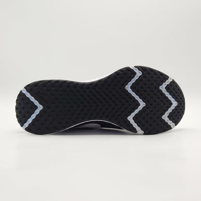 Nike Revolution 5
