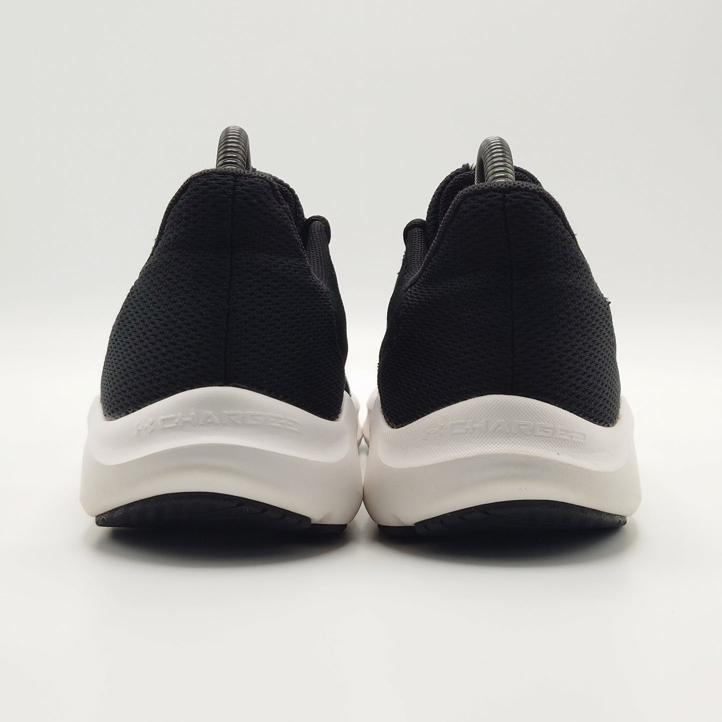 Under Armour Charged Pursuit 3