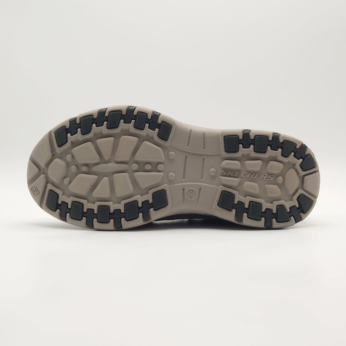Skechers Relaxed Fit: Creston Moseco 65355eww WIDE