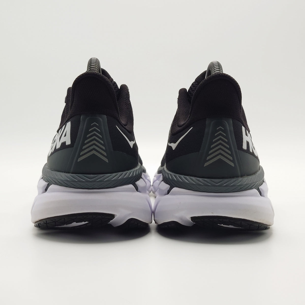 Hoka One One Clifton 7