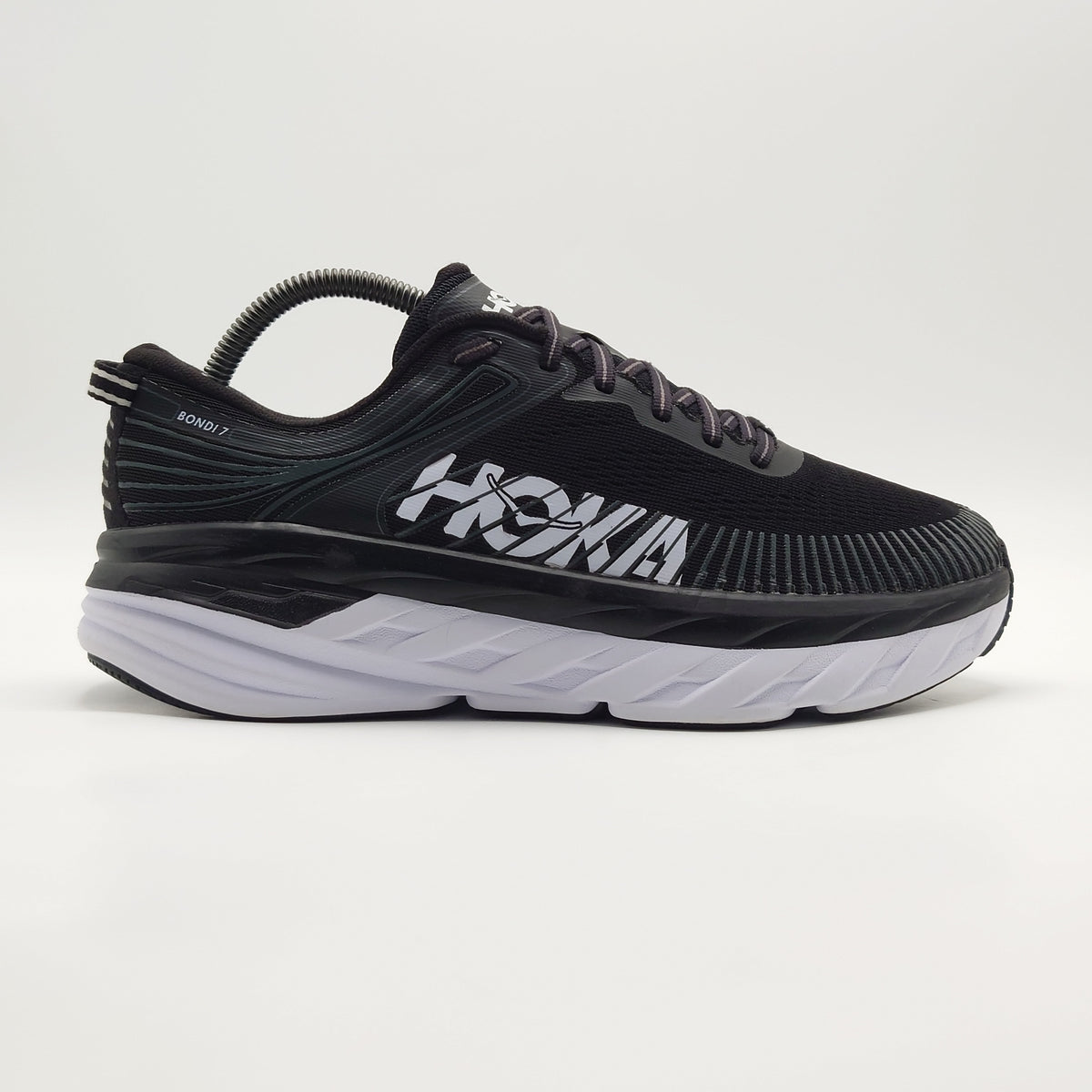 Hoka One One Bondi 7