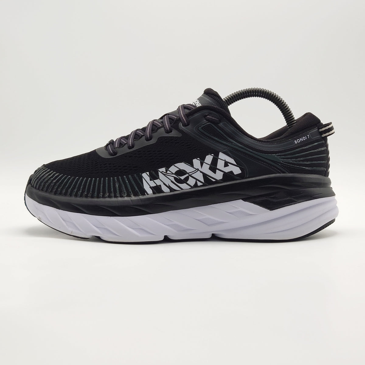 Hoka One One Bondi 7