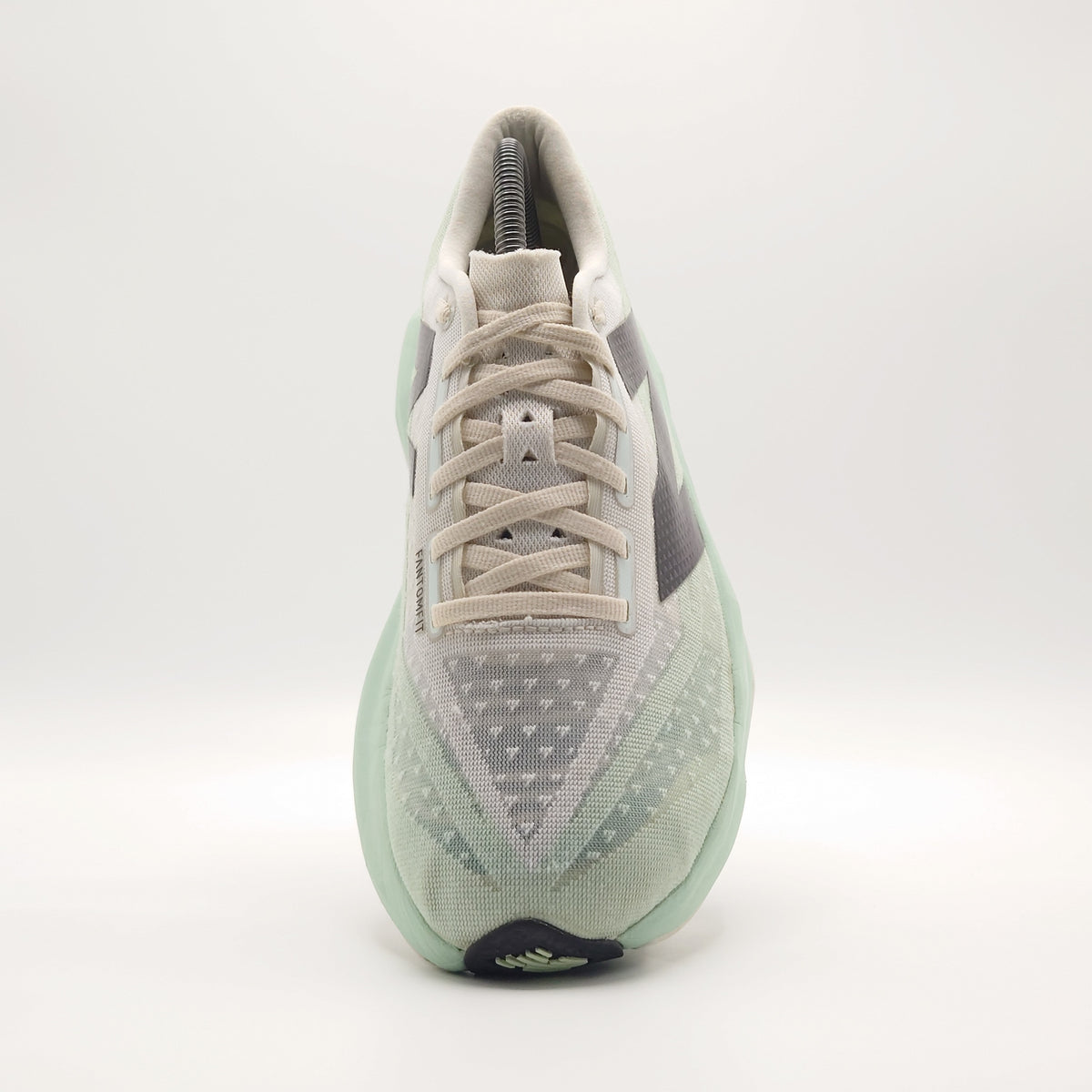 New Balance FuelCell Rebel v4