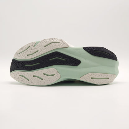 New Balance FuelCell Rebel v4