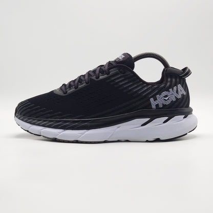 HOKA One One Clifton 5