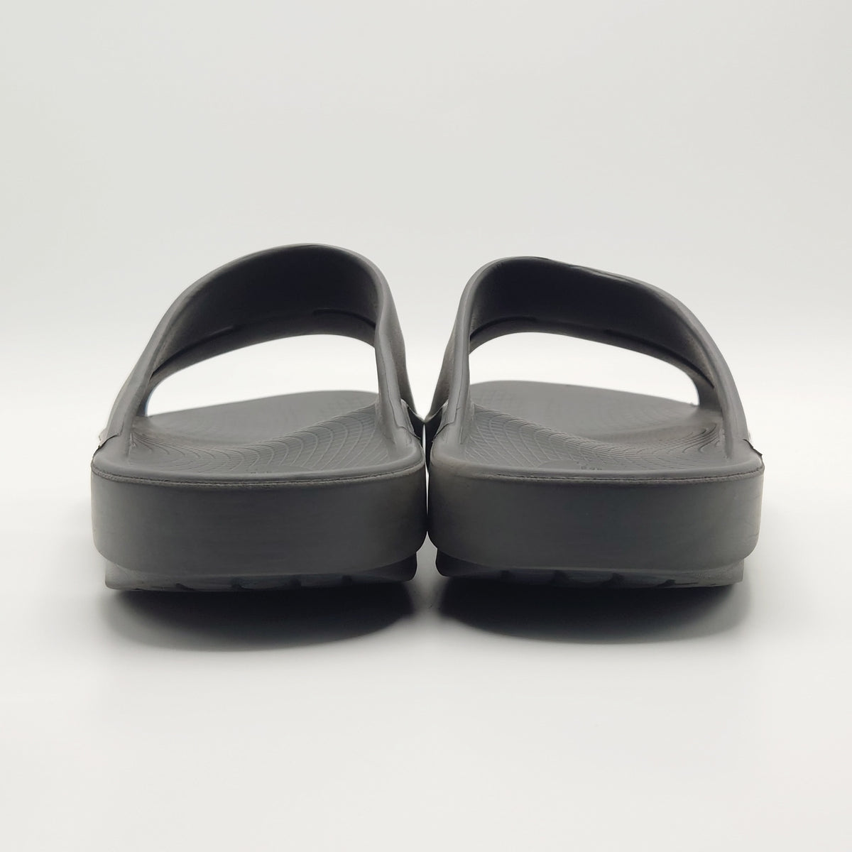 OOFOS OOahh Slide Recovery Sandal