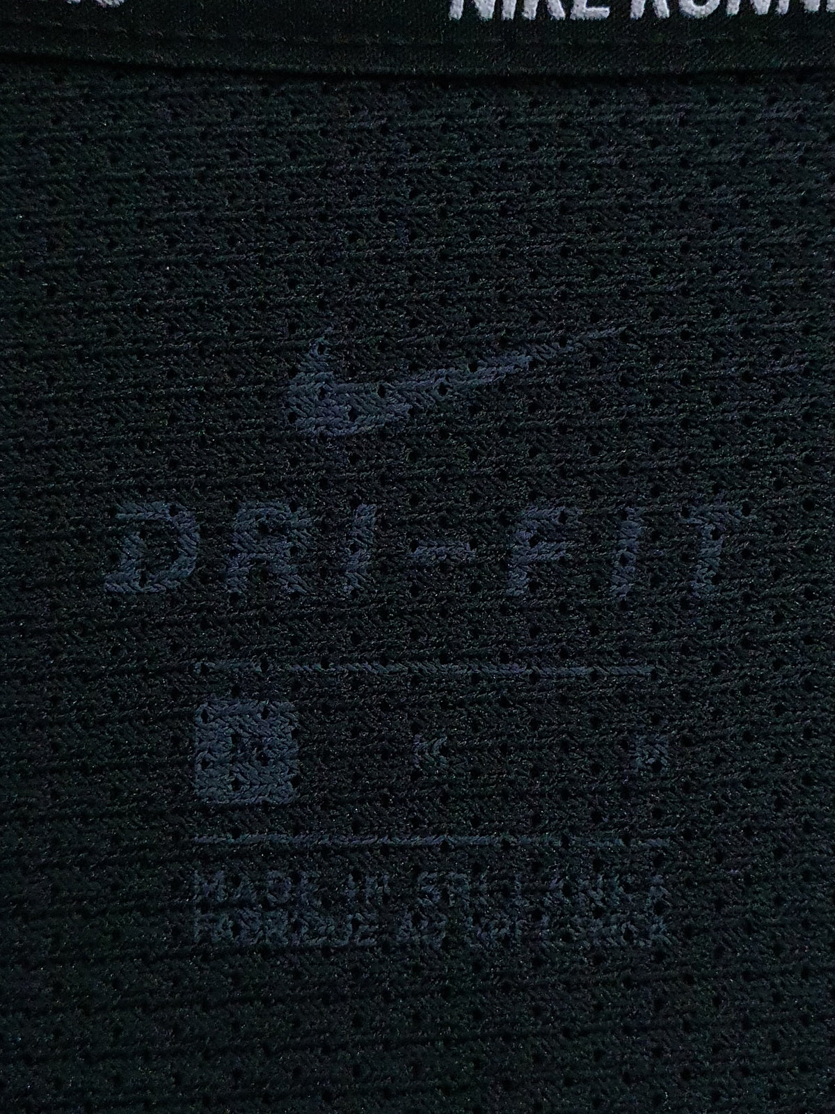 Nike Breathe Wild Run Slim Fit