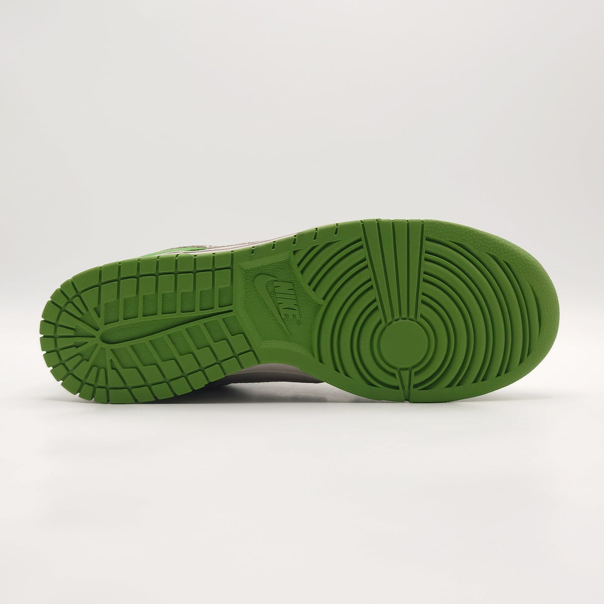Nike Dunk Low AS Safari Swoosh Chlorophyll