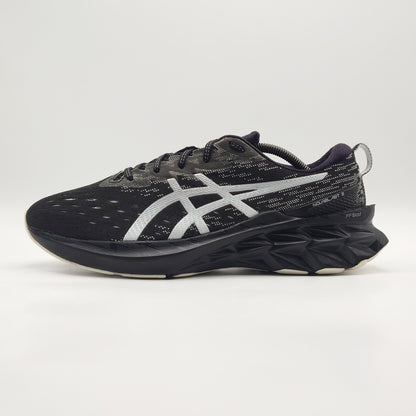 ASICS Novablast 2