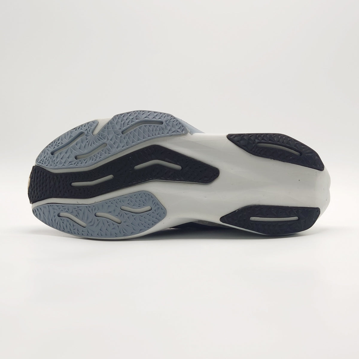 New Balance FuelCell Rebel v4