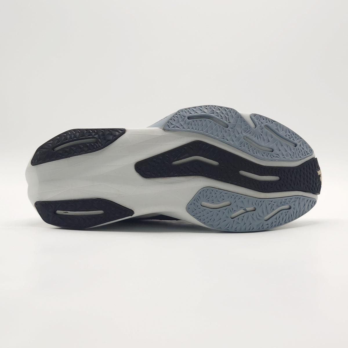New Balance FuelCell Rebel v4
