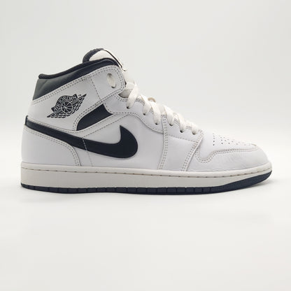 Nike Jordan 1 Mid Reverse Panda