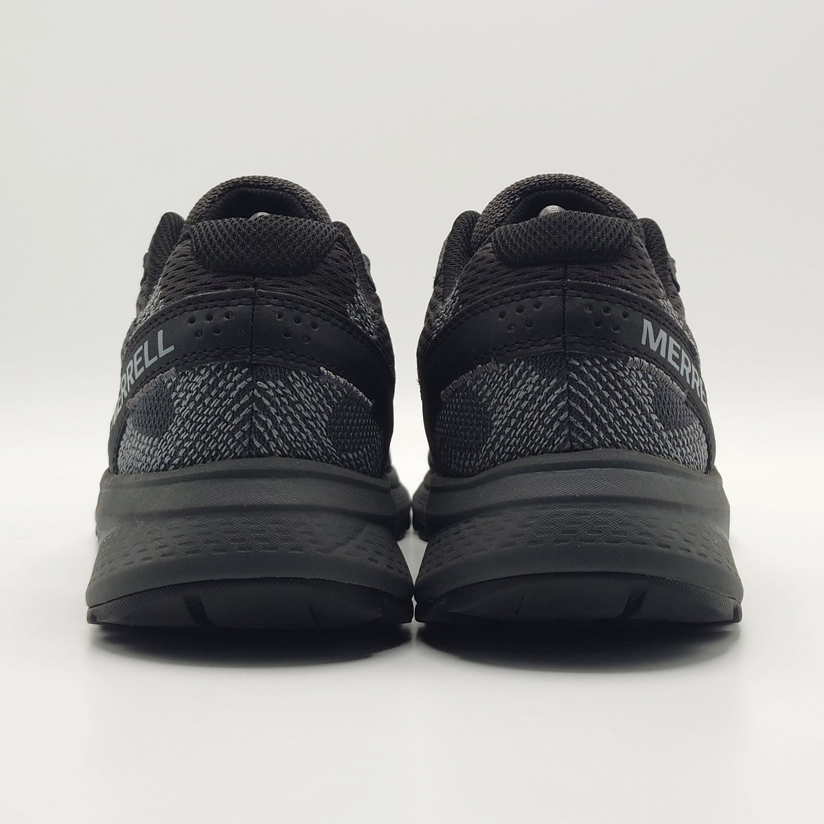 Merrell Fly Strike trail