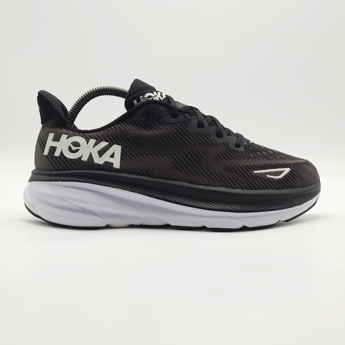 HOKA One One Clifton 9 (2E Wide)