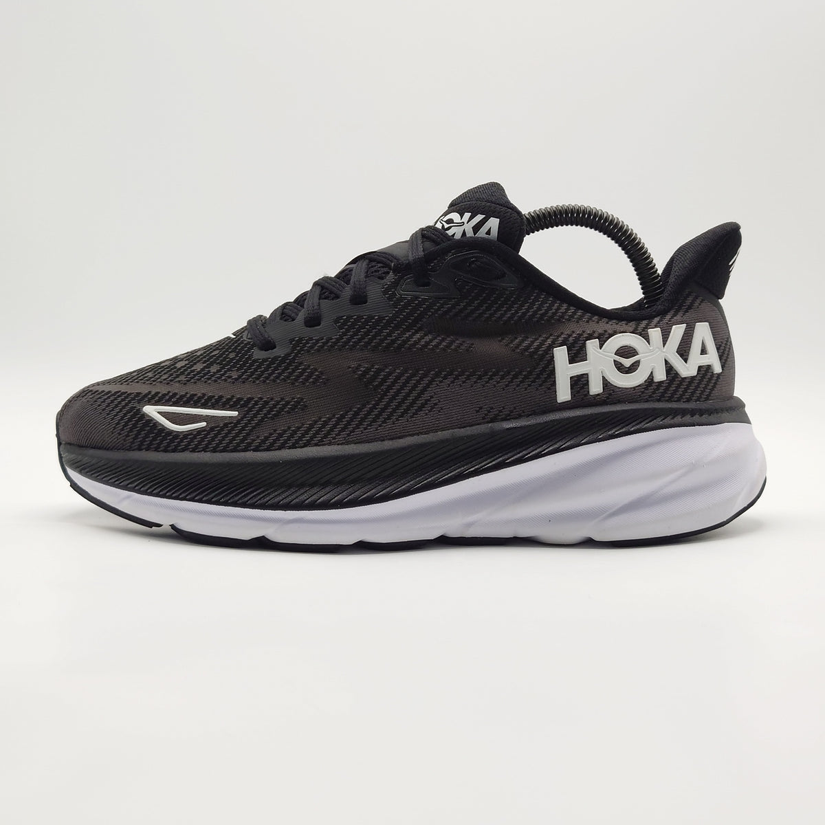 HOKA One One Clifton 9 (2E Wide)