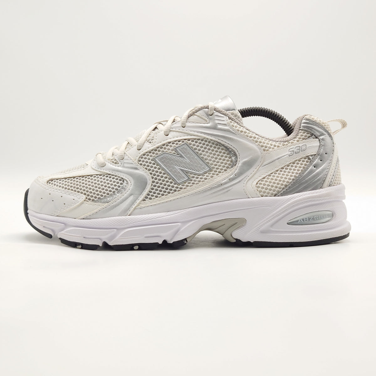 New Balance 530