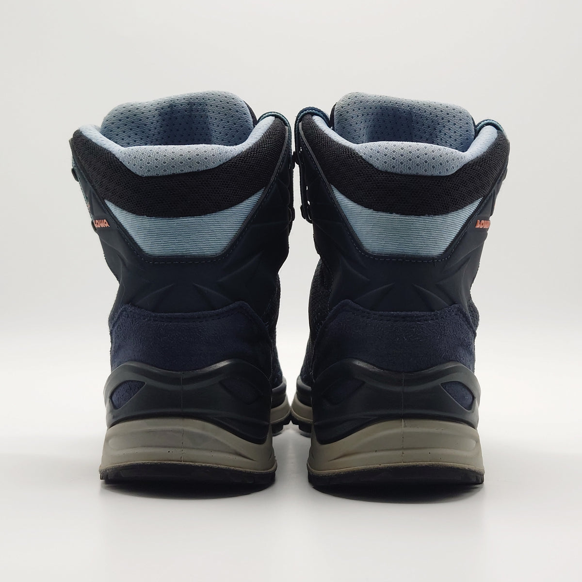 LOWA Innox Pro GTX Mid