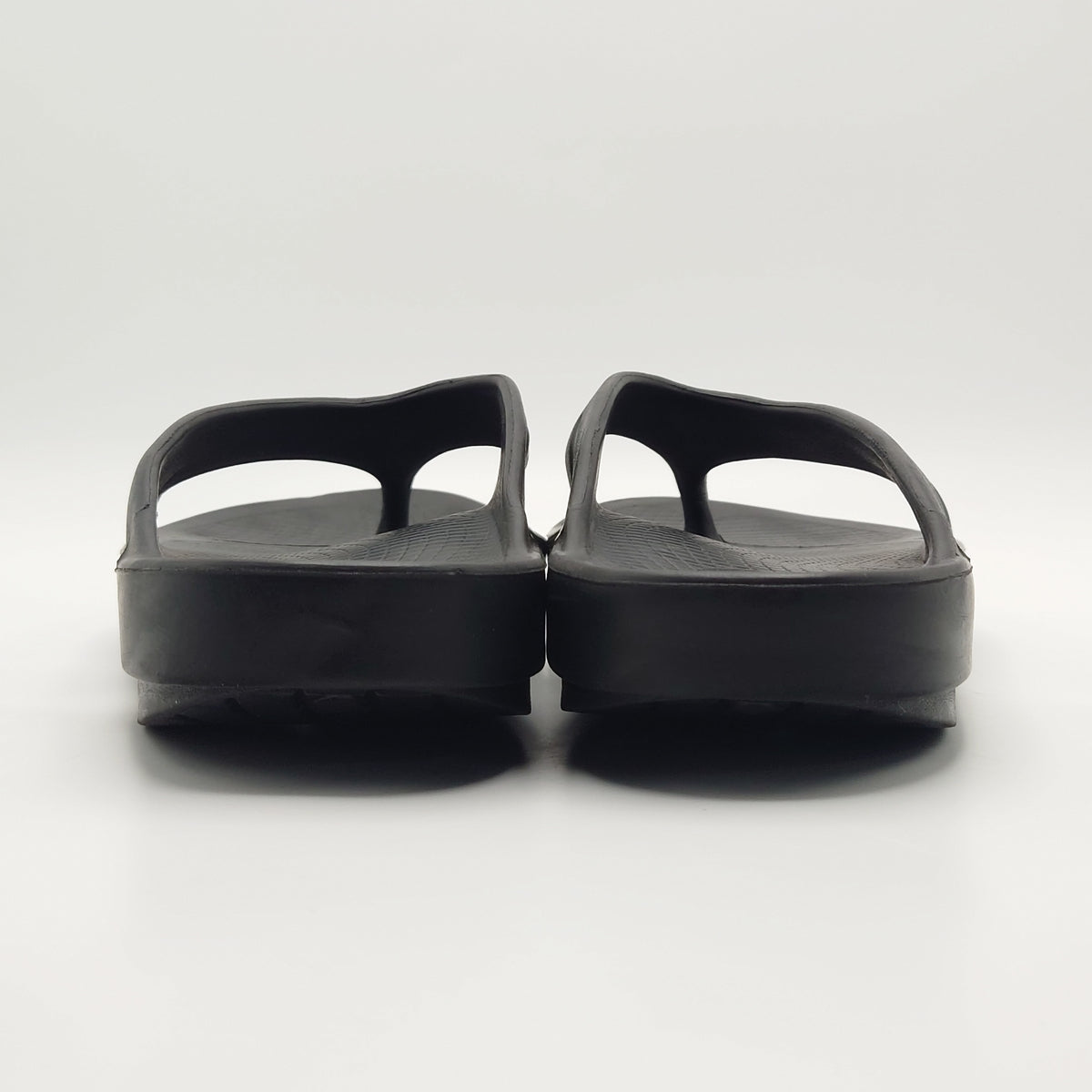 OOFOS OOriginal recovery thong