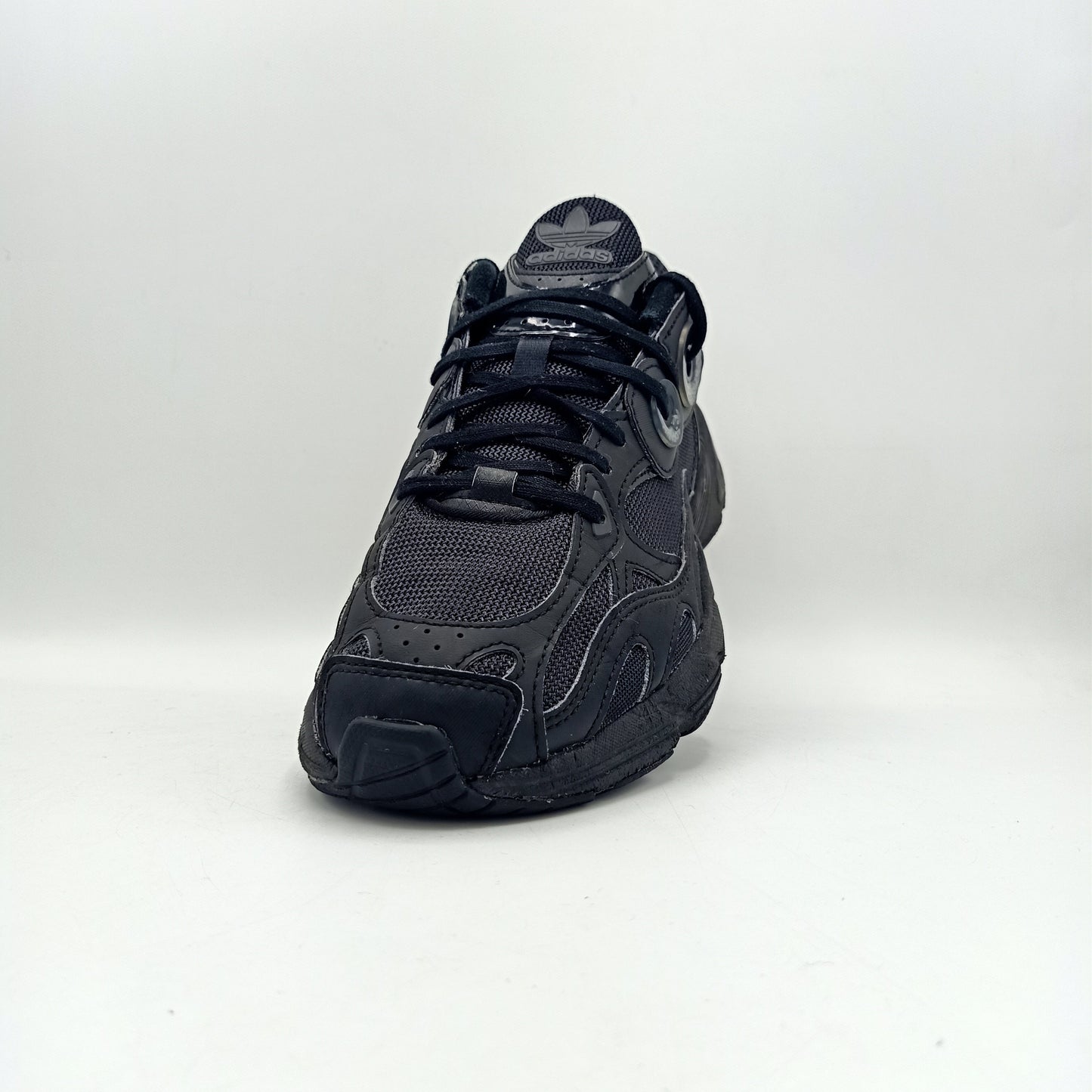 ADIDAS ASTIR TRIPLE BLACK