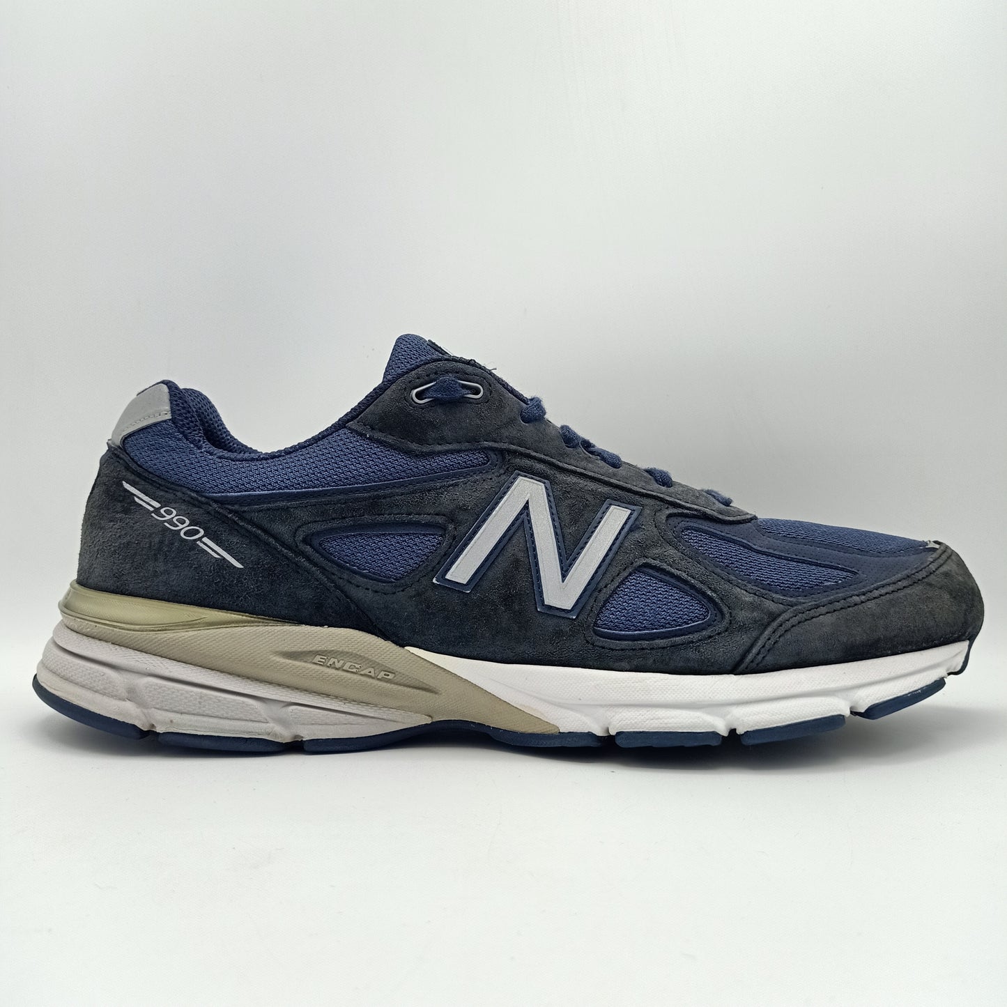 New Balance 990v4 Made in USA