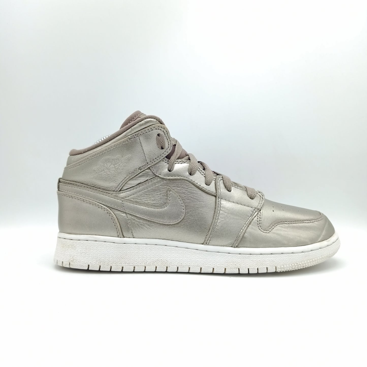 Nike Air Jordan 1 Mid Sepia Stone