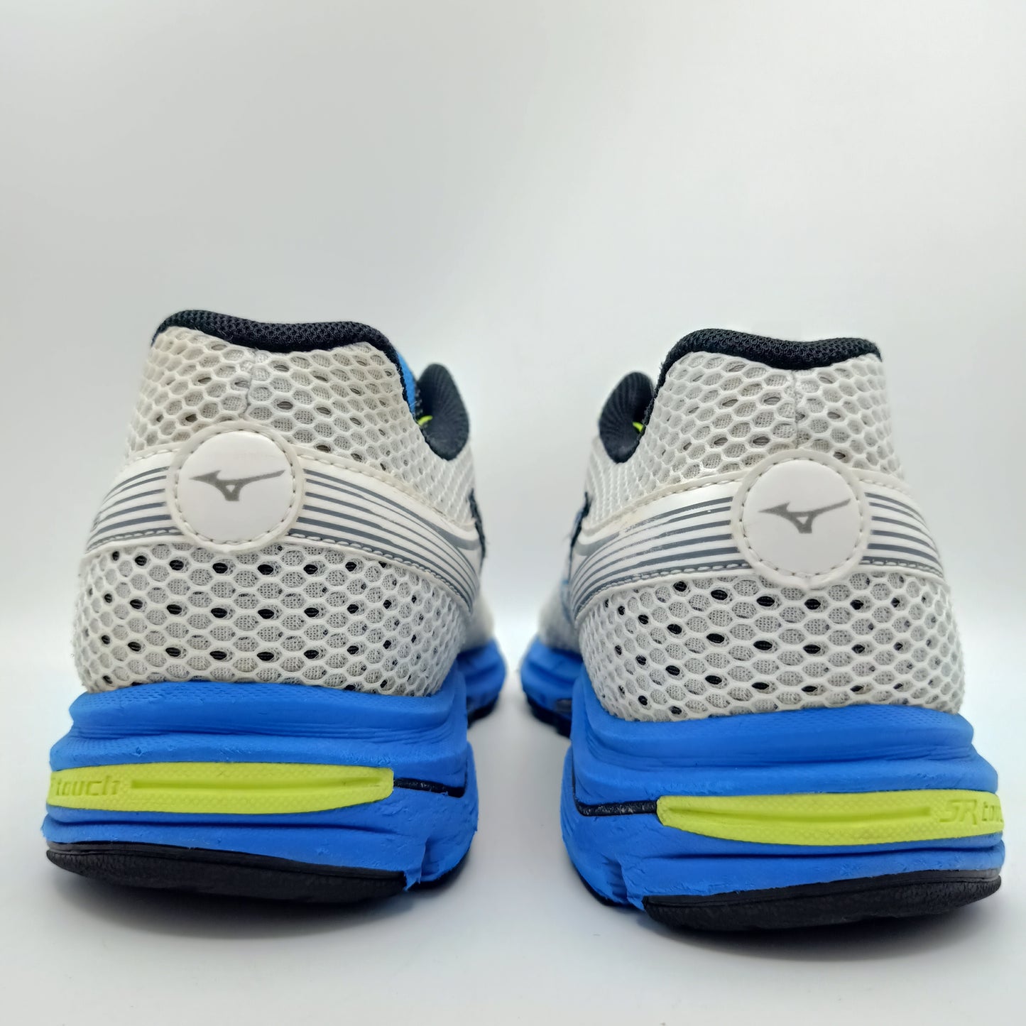 MIZUNO WAVE LEGEND 3