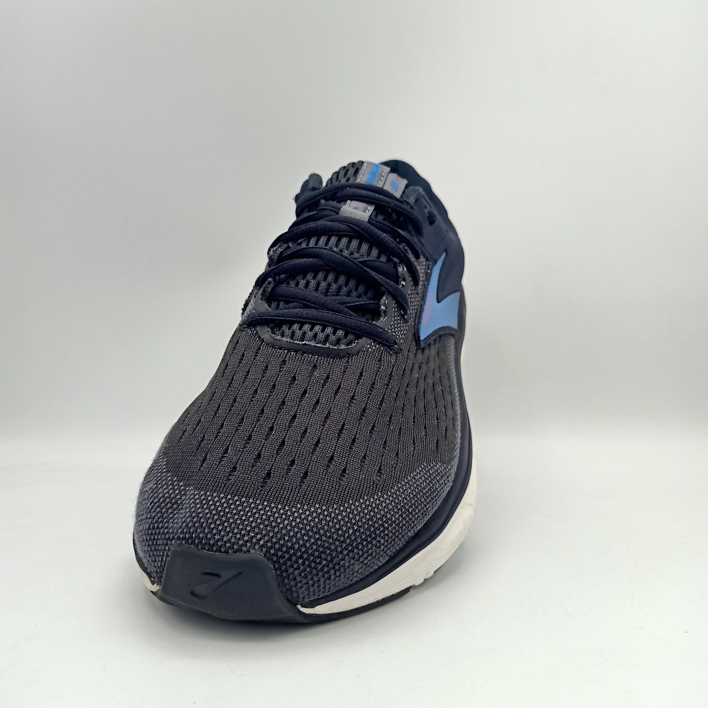 Brooks Dyad 11