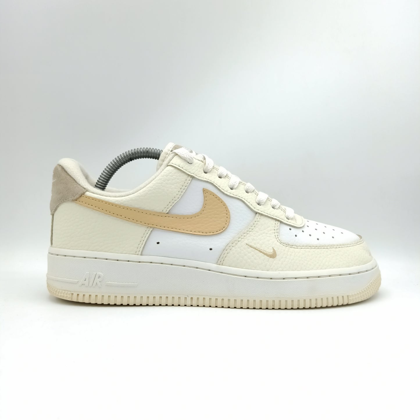 Nike Air Force 1 Low '07 SE Coconut Milk