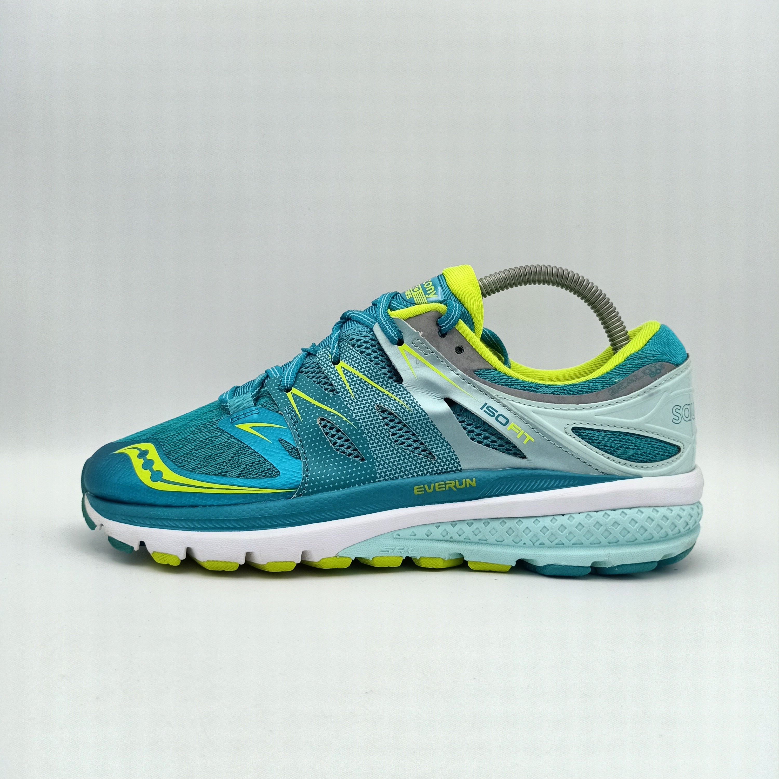 Saucony Zealot ISO 2 extremecomforts.pk