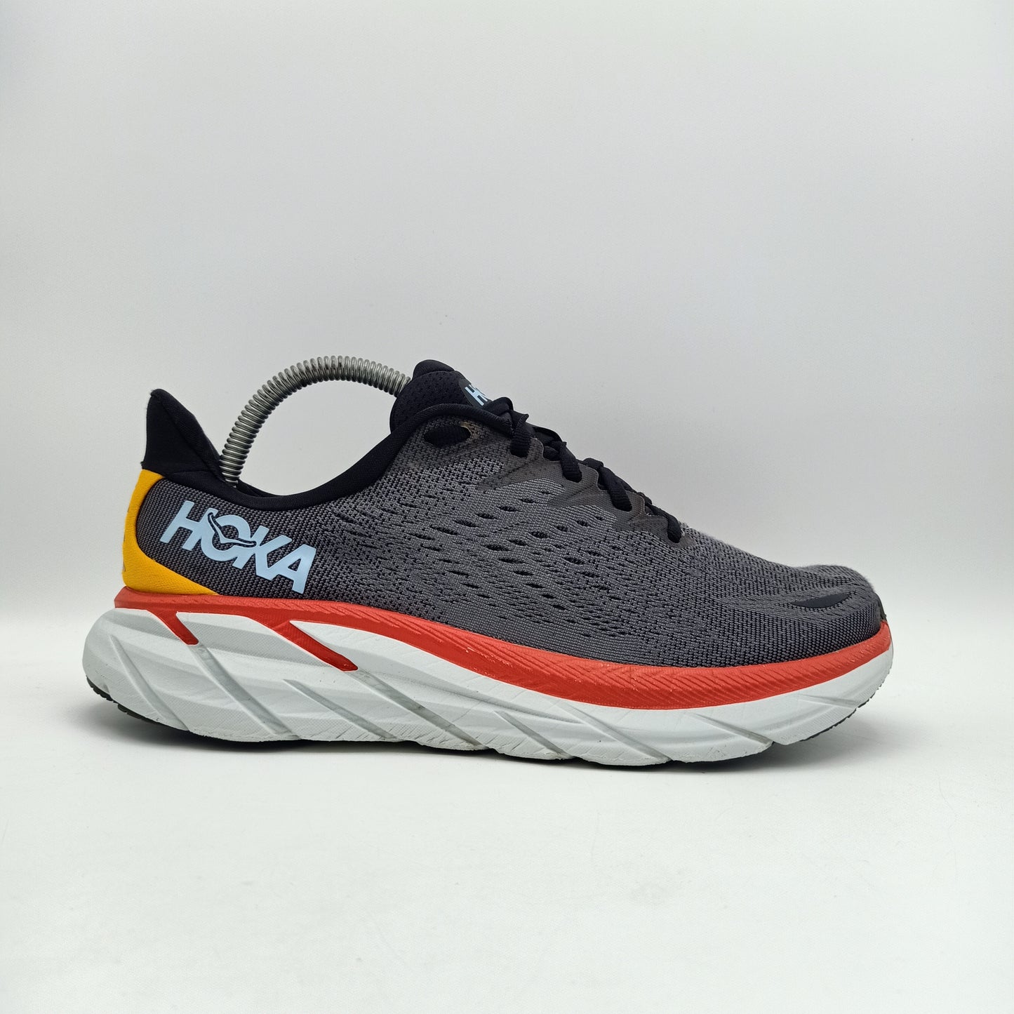 Hoka One One Clifton 8