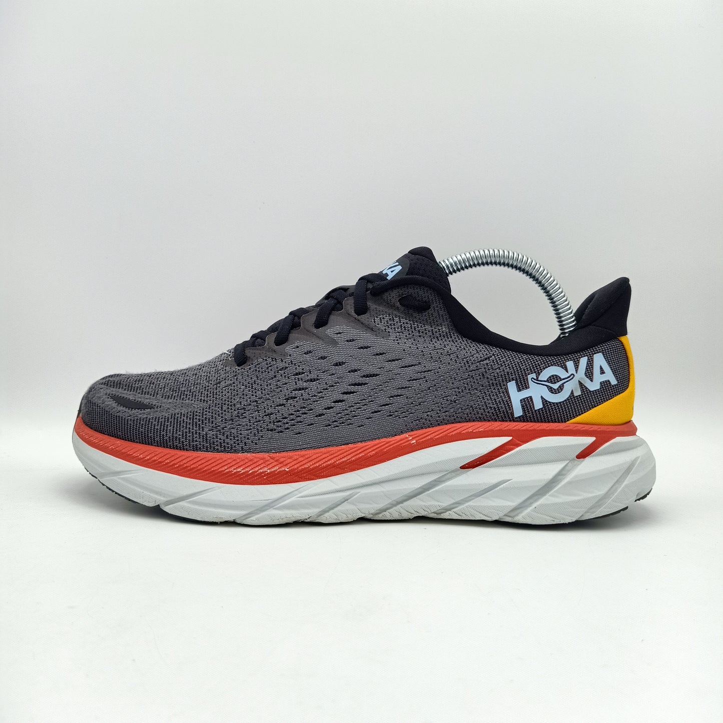 Hoka One One Clifton 8