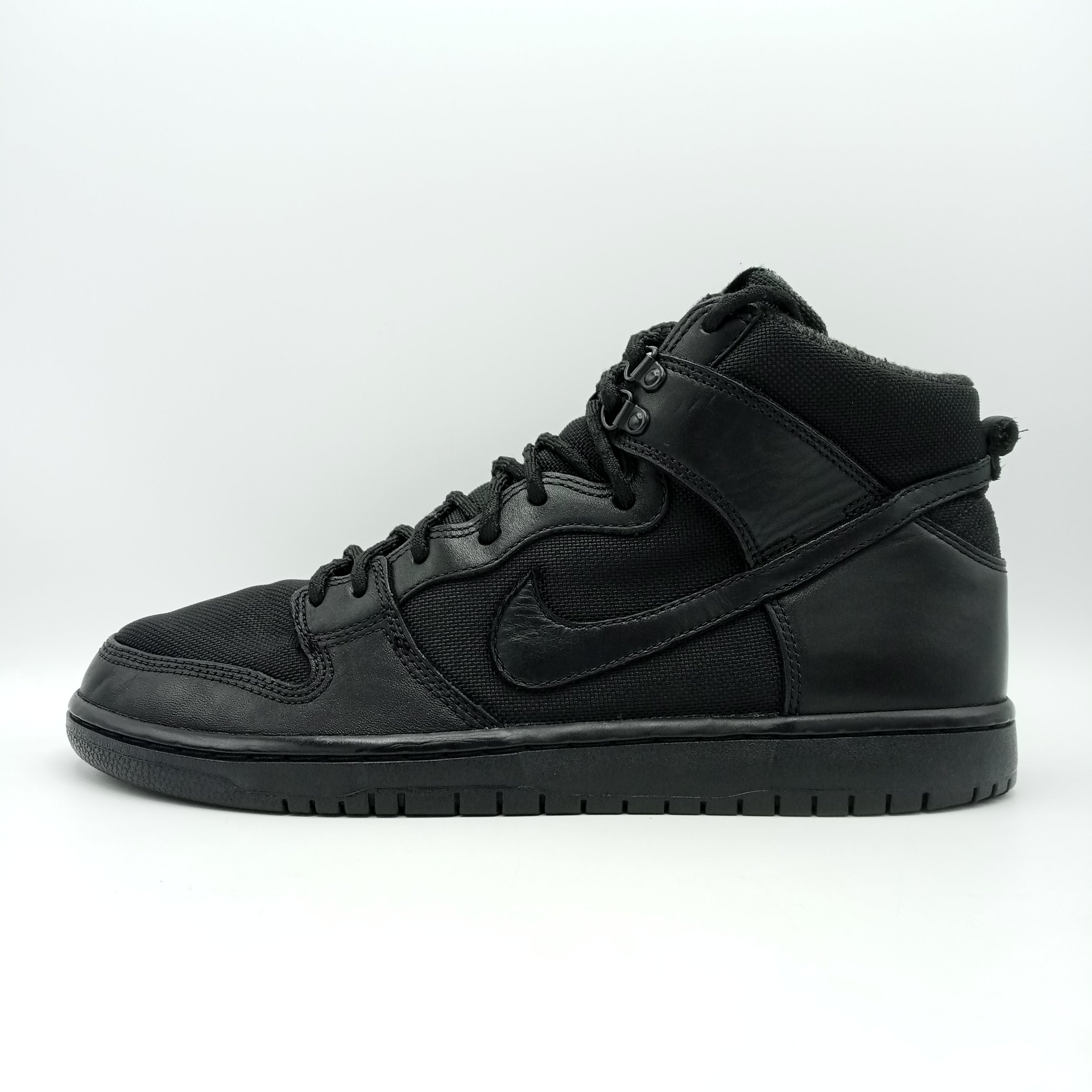 Nike SB Dunk High Bota extremecomforts.pk