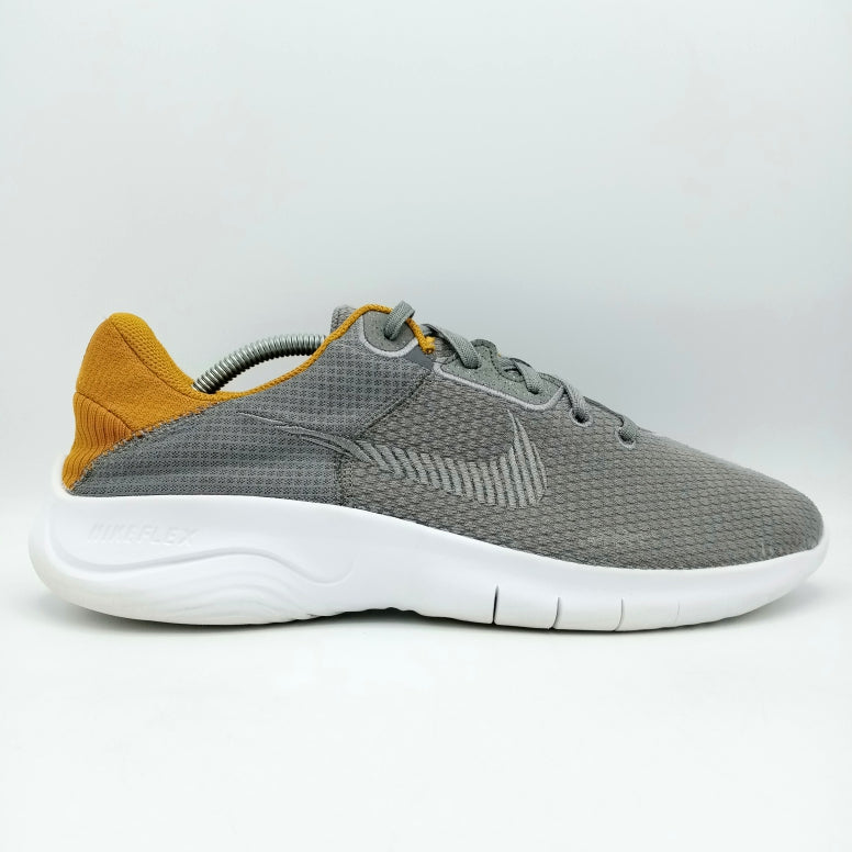 Nike Flex Experience Run 11