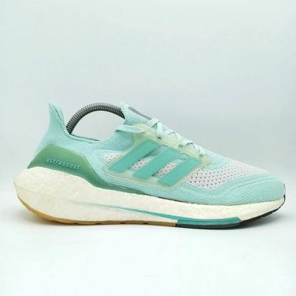 adidas Ultra Boost 21