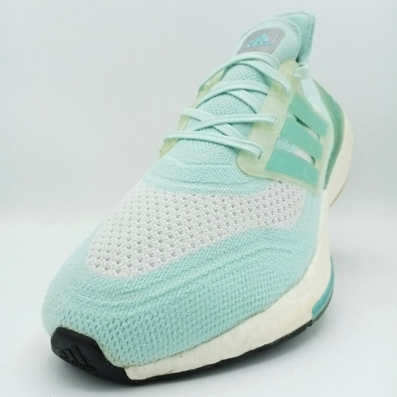 adidas Ultra Boost 21
