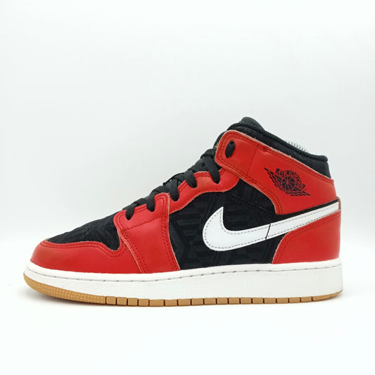 Nike Air Jordan 1 Mid SE