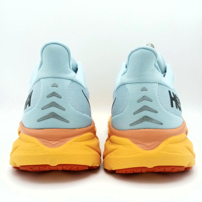 Hoka One One Clifton 8