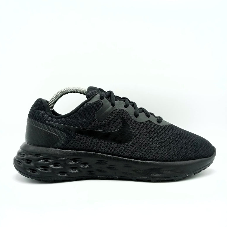 Nike Revolution 6 Wide