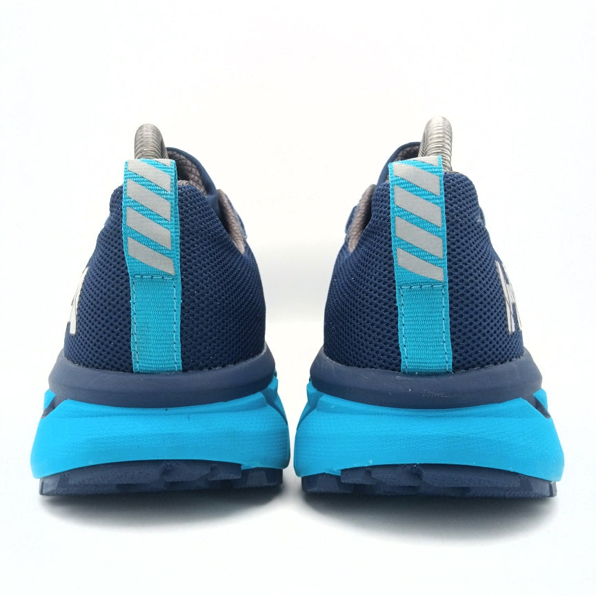 Hoka One One Challenger ATR 4