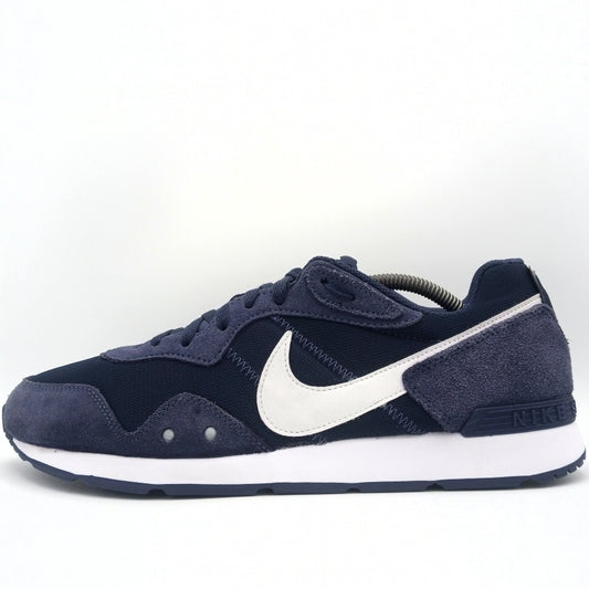 Nike Venture Runner